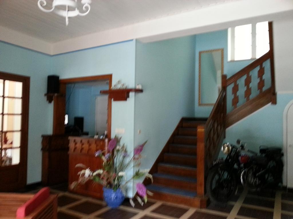 Les Grands Goulets Bed & Breakfast ลาชาแปล็อง-แวร์กอร์ ภายนอก รูปภาพ